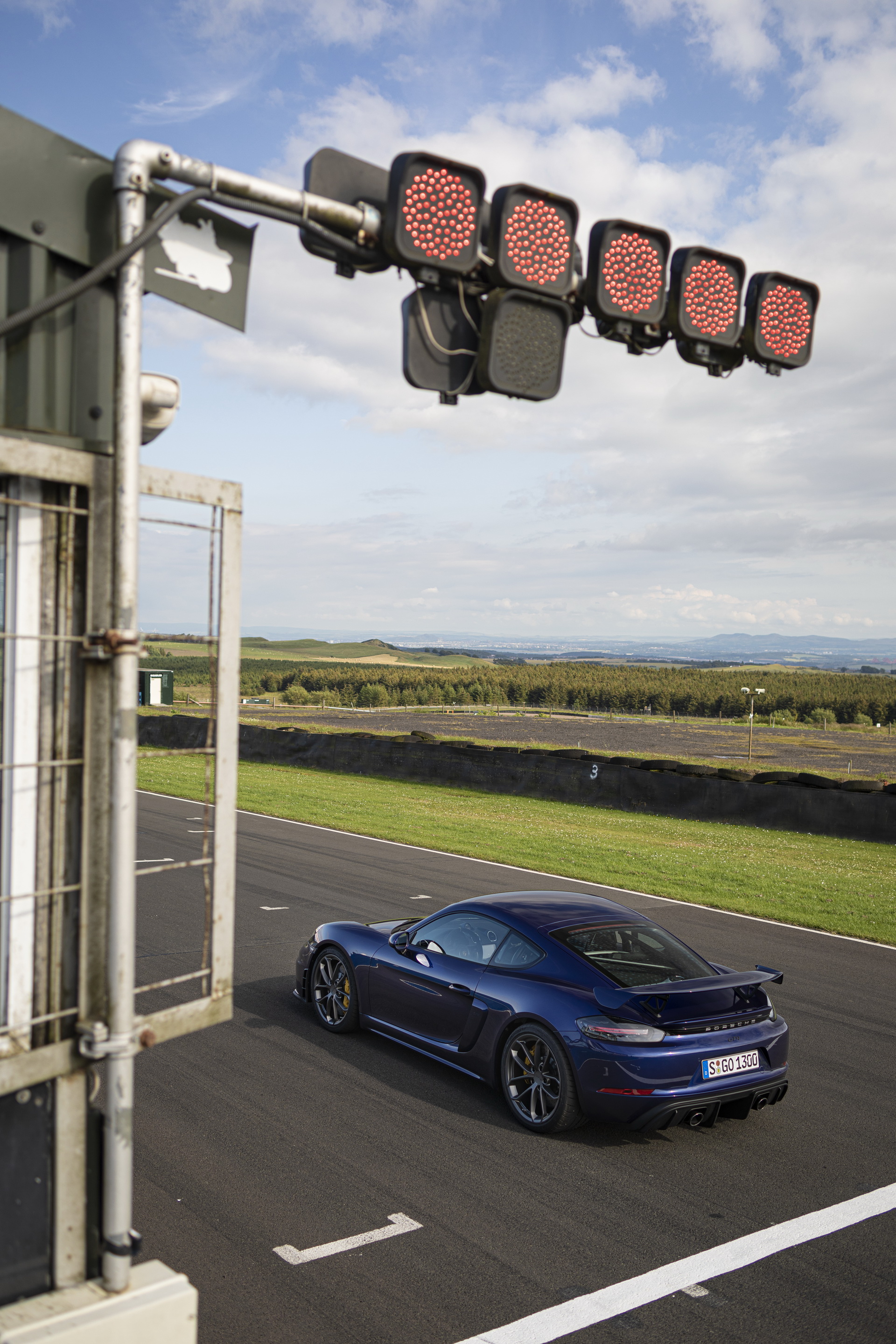 Massive Gallery Lets Us Bask In The Glory Of The 2020 Porsche 718 Cayman GT4