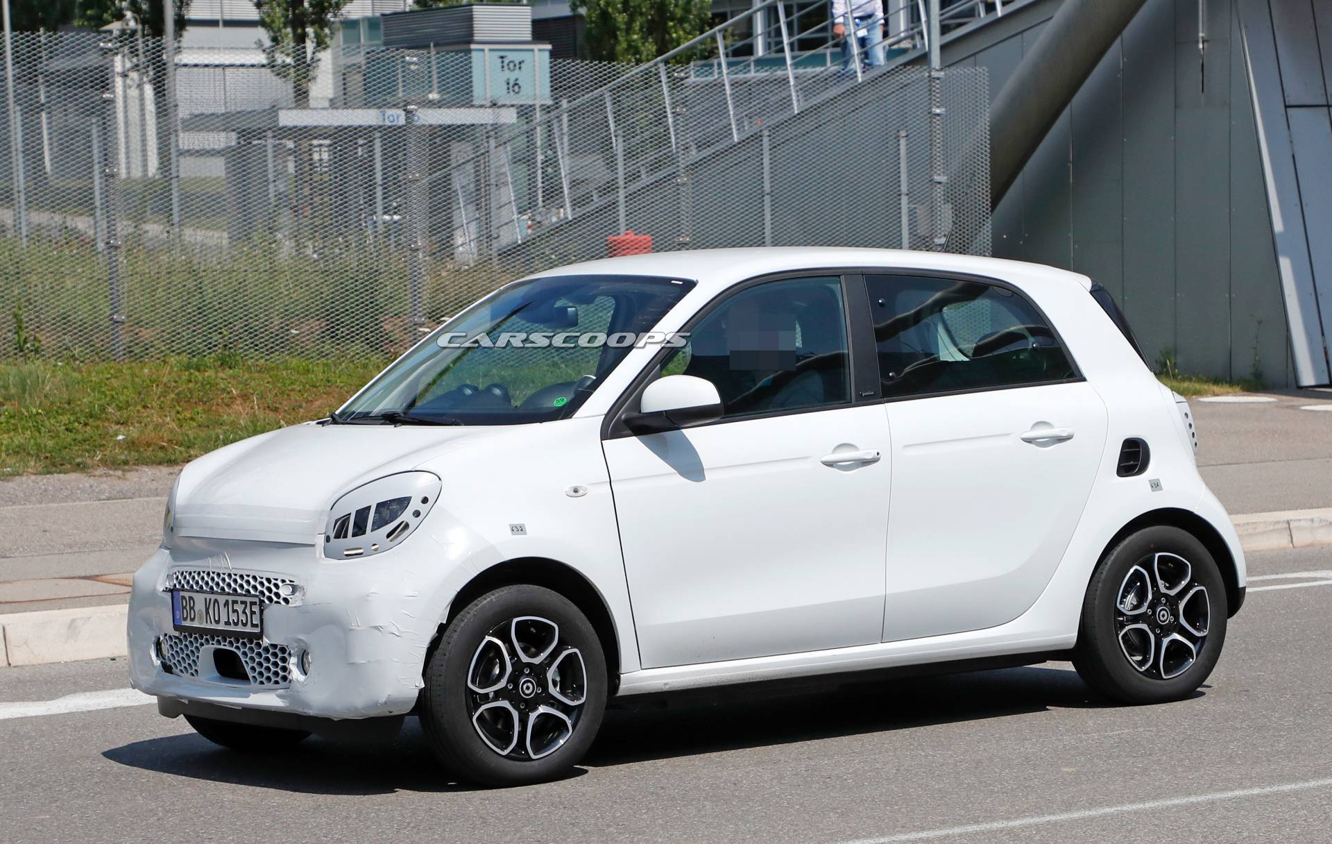 Facelifted 2020 Smart EQ Forfour Going Down The Same Route As Revised Fortwo