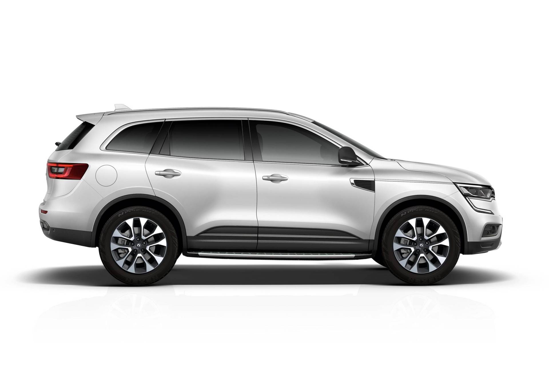 Australia-Exclusive Renault Koleos Formula Edition Pays Tribute To Daniel Ricciardo