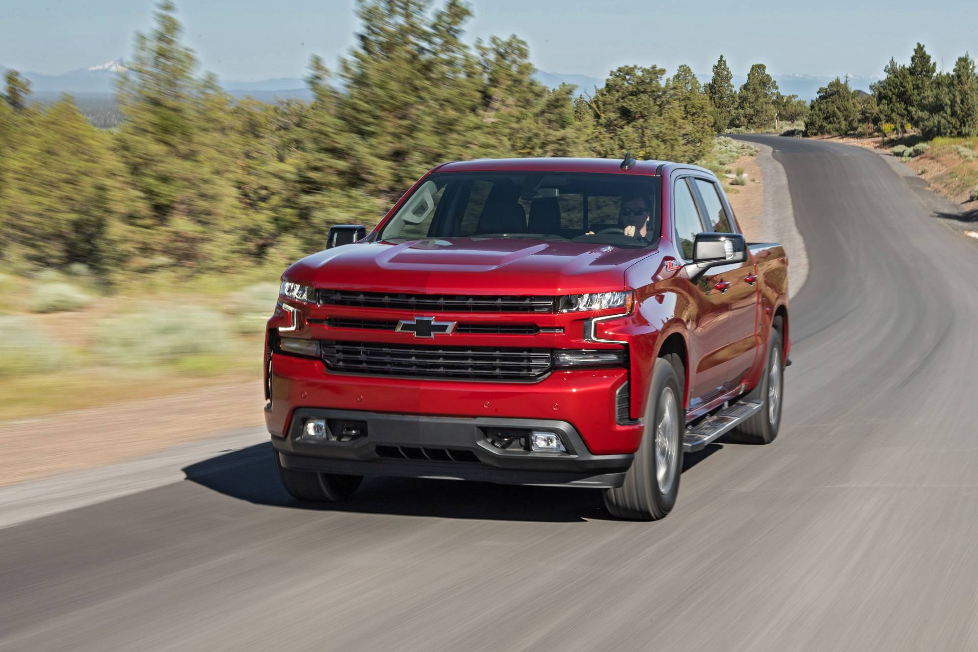 2020 Chevy Silverado 1500 Diesel Tops Rivals With EPA-Estimated 33 MPG Highway