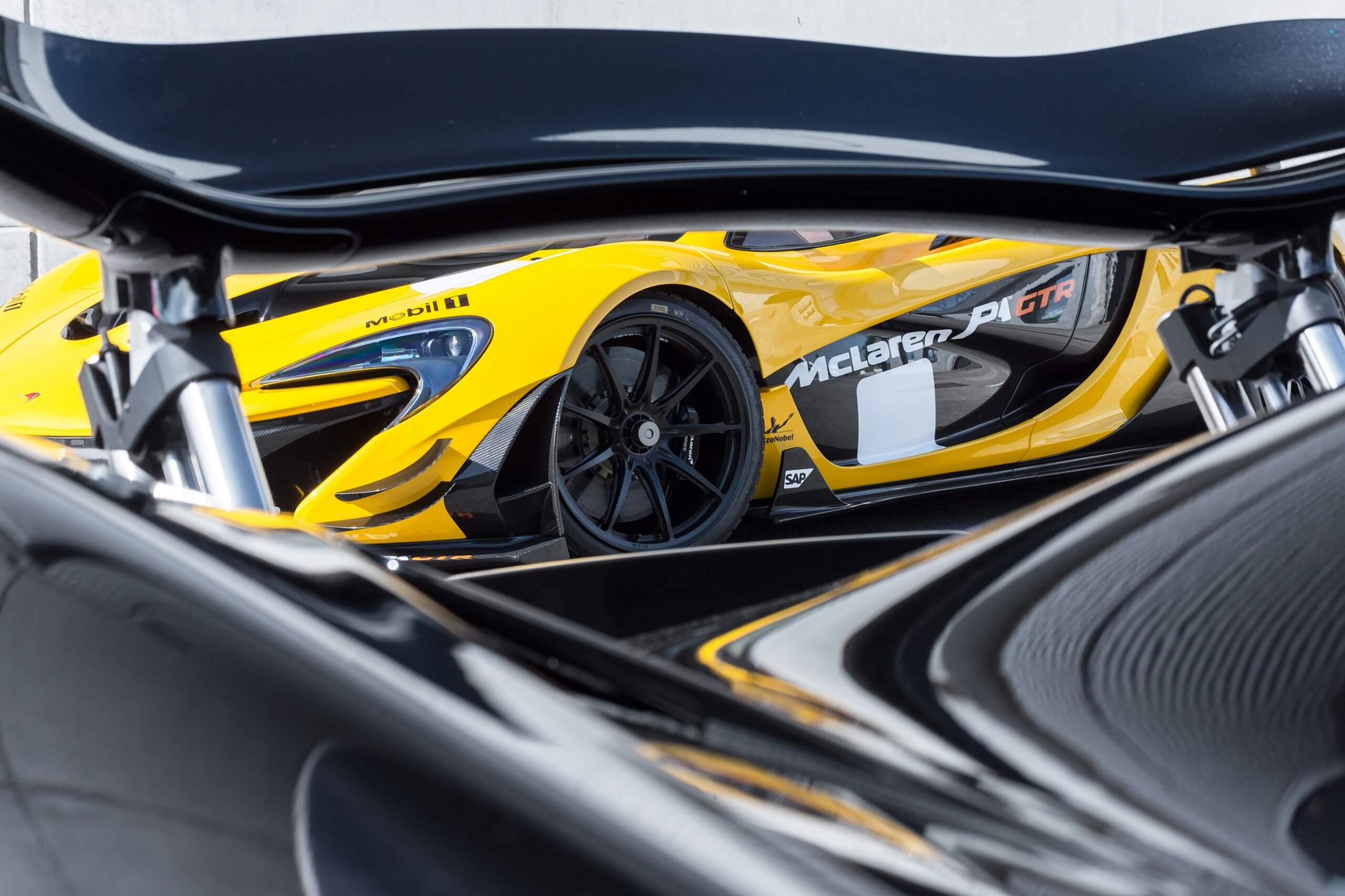 This Street-Legal McLaren P1 GTR Is Perfect For Well-Off Petrolheads