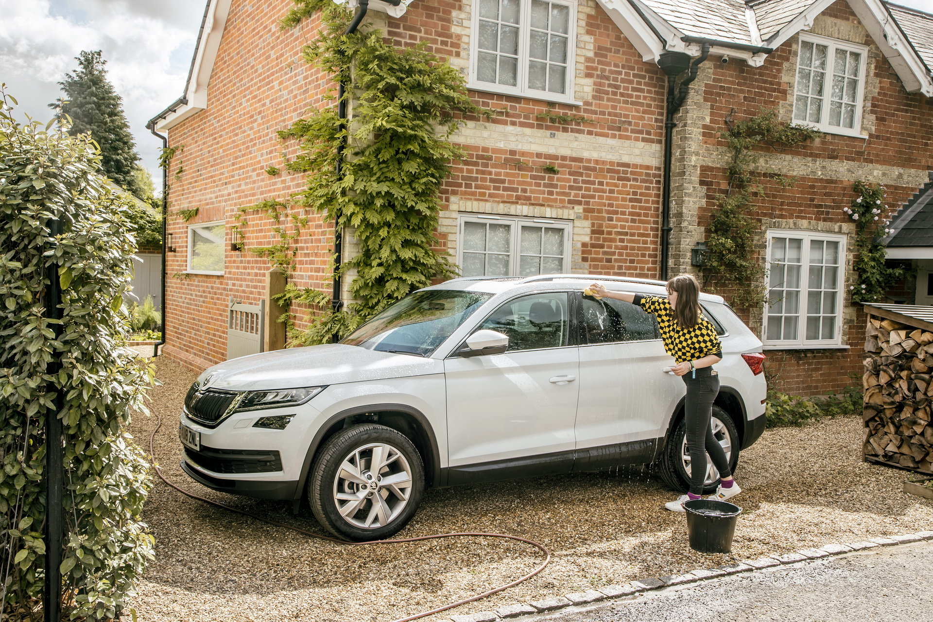 Skoda Launches Parent Taxi App In UK With Chores As Currency
