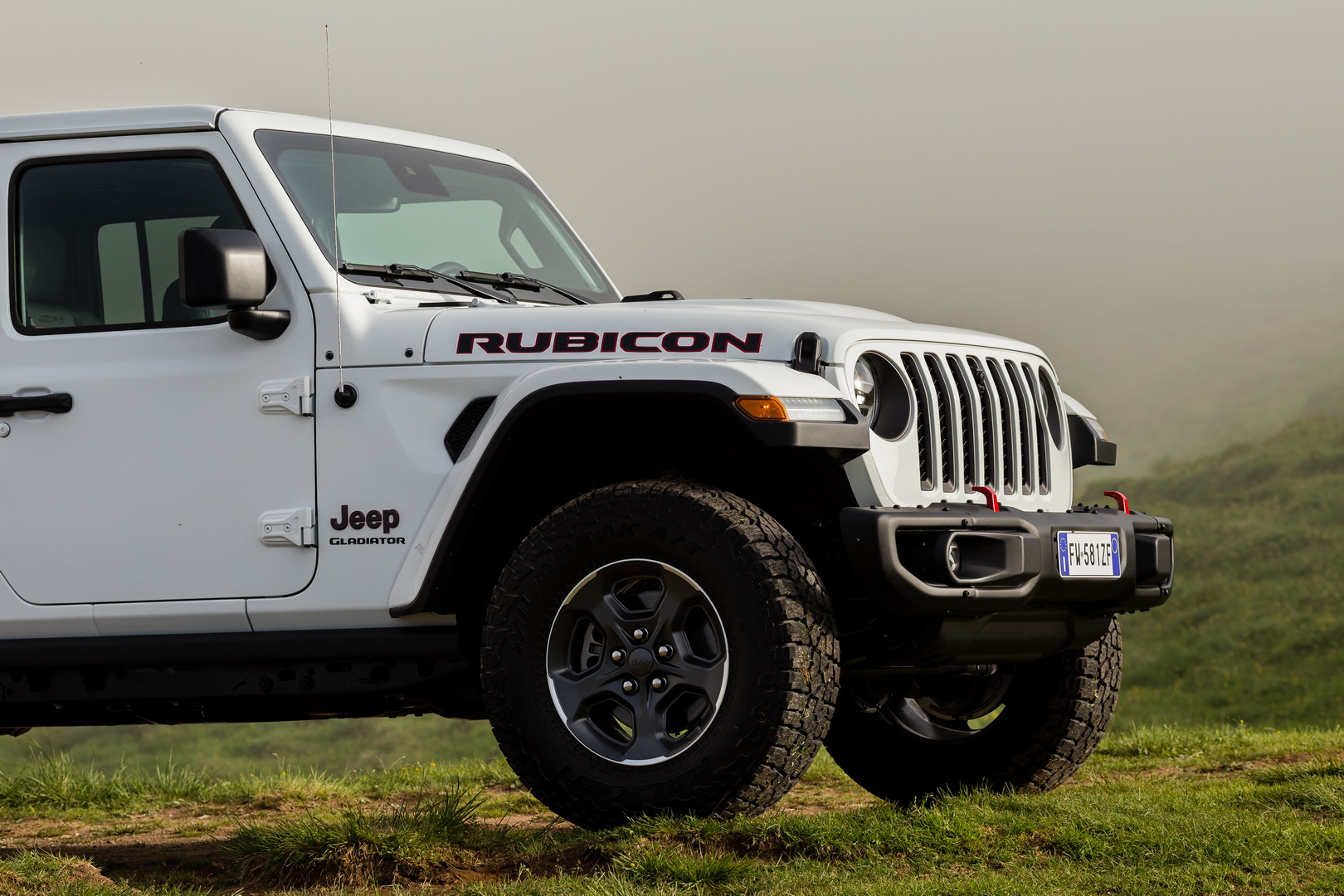 Euro-Spec Jeep Gladiator Getting 256 HP Diesel V6, Will Launch In 2020