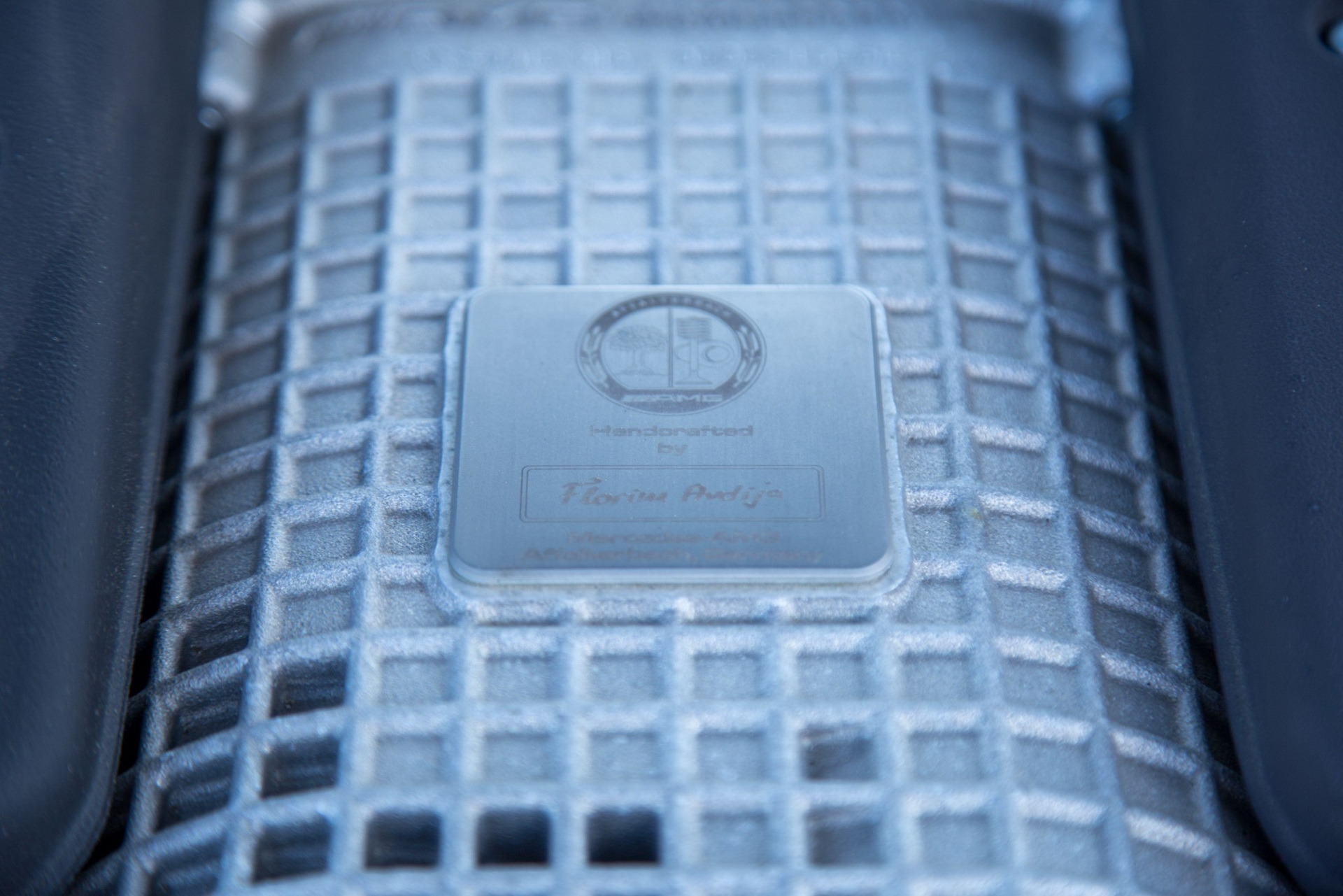 This 2003 Mercedes S55 AMG With Just 6,800 Miles Is As New As It Gets For A W220