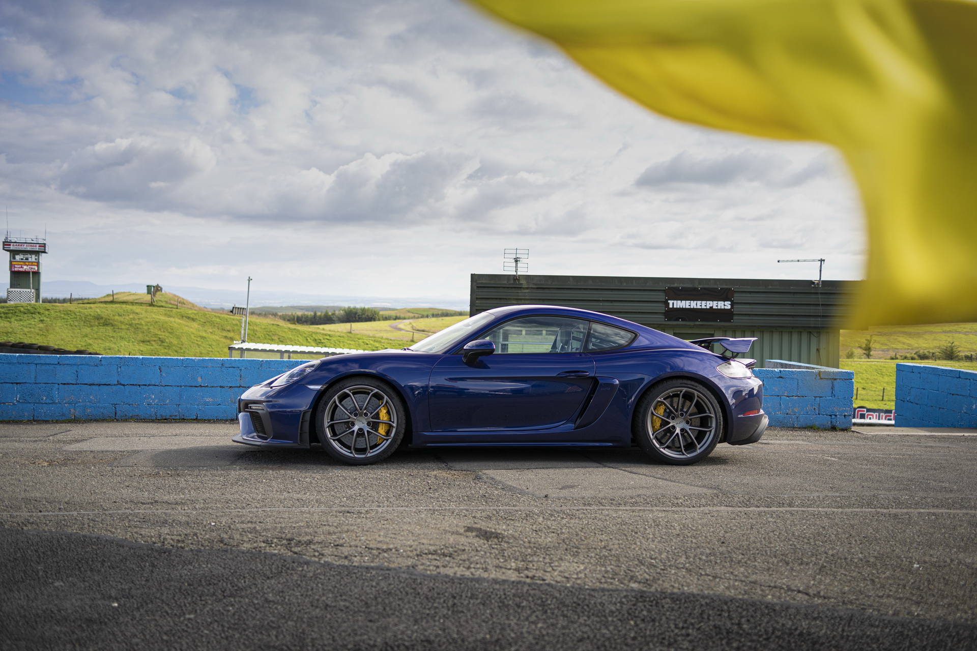 Massive Gallery Lets Us Bask In The Glory Of The 2020 Porsche 718 Cayman GT4