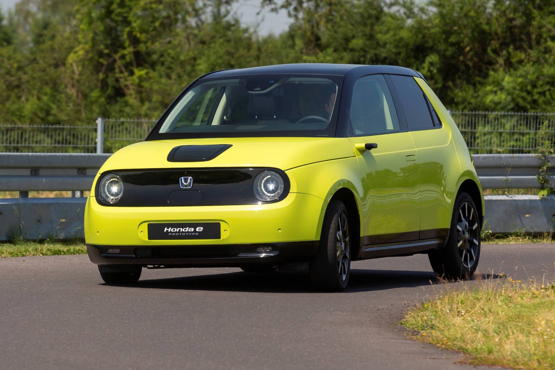 Electric Honda E Details Its Full-Width Digital Dashboard