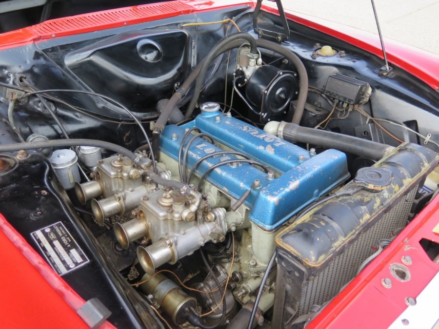 1965 Lotus Cortina Sells For Three Times More Than A Ferrari F430!