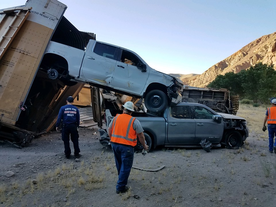 Jeep Gladiators And Other Models Wrecked In Nevada Train Derailment