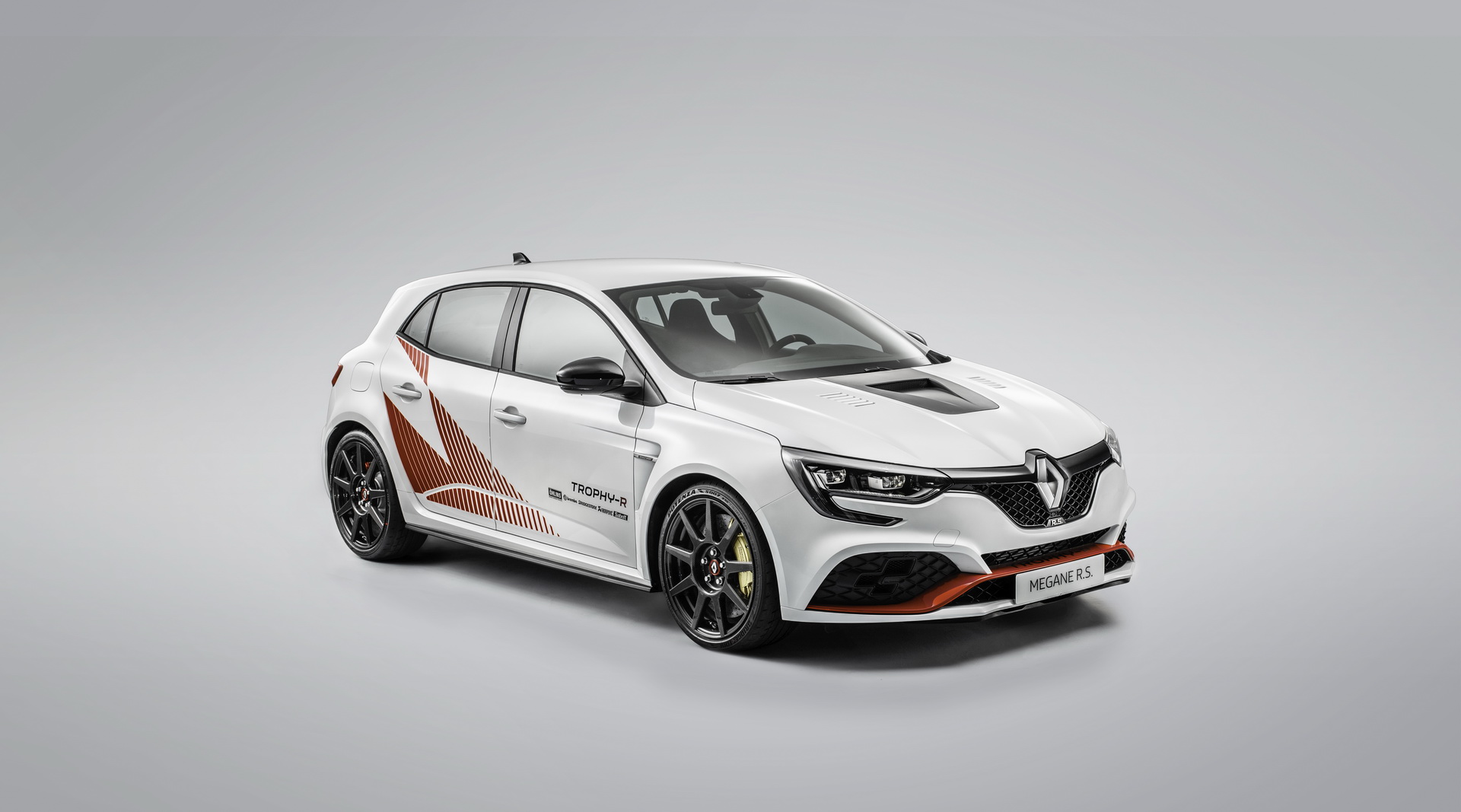 Megane RS Trophy-R Costs Up To £72,140 – Or £3K Less Than A 718 Cayman GT4