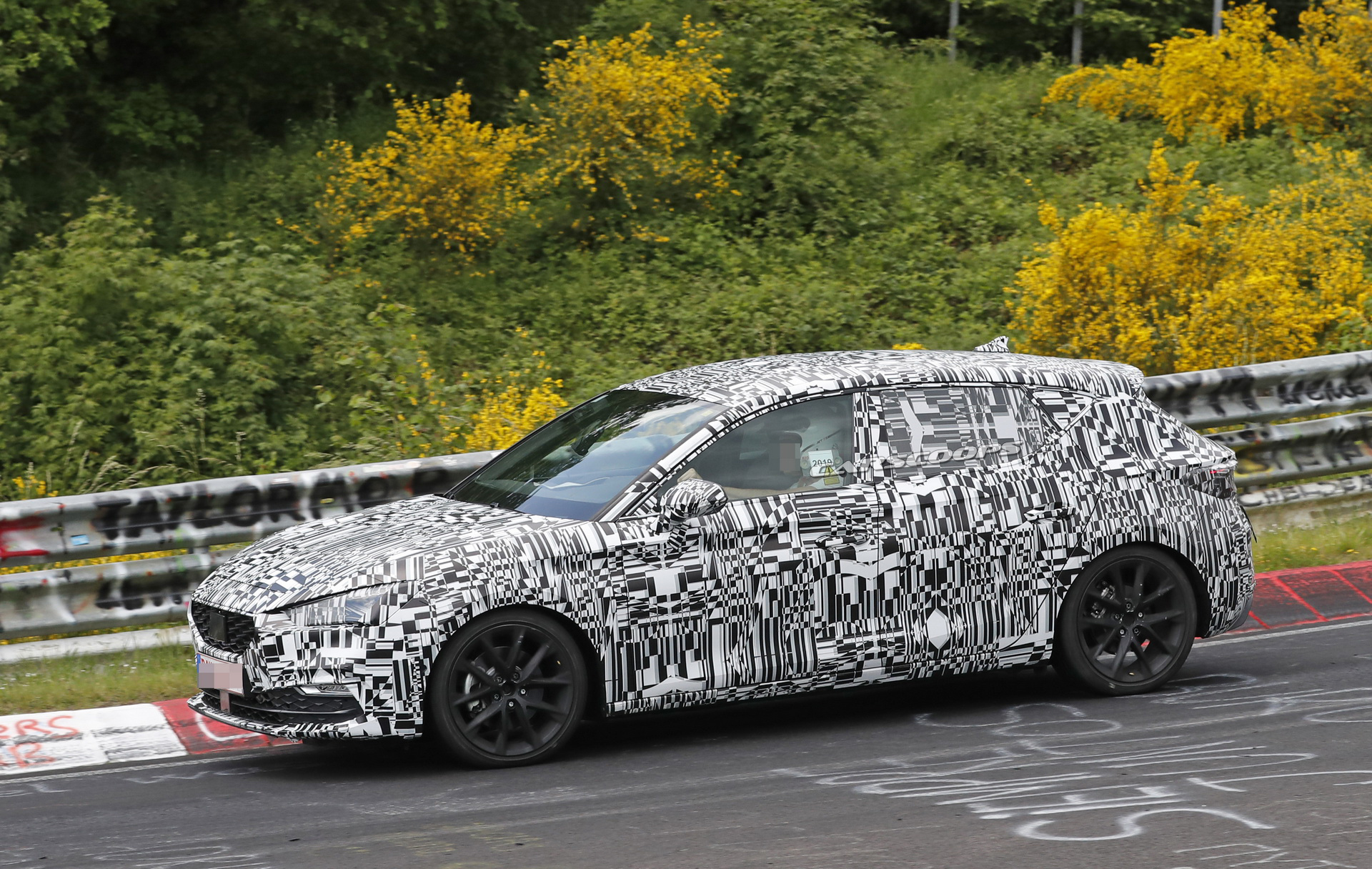 2020 Seat Leon Shows Uncovered Interior For The First Time