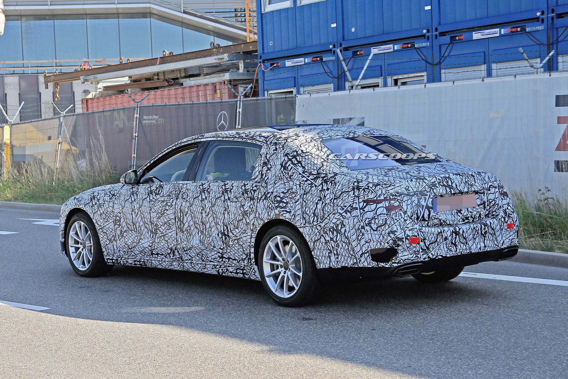 2020 Mercedes-Maybach S-Class Flaunts Its Supersized Body In New Spy Photos