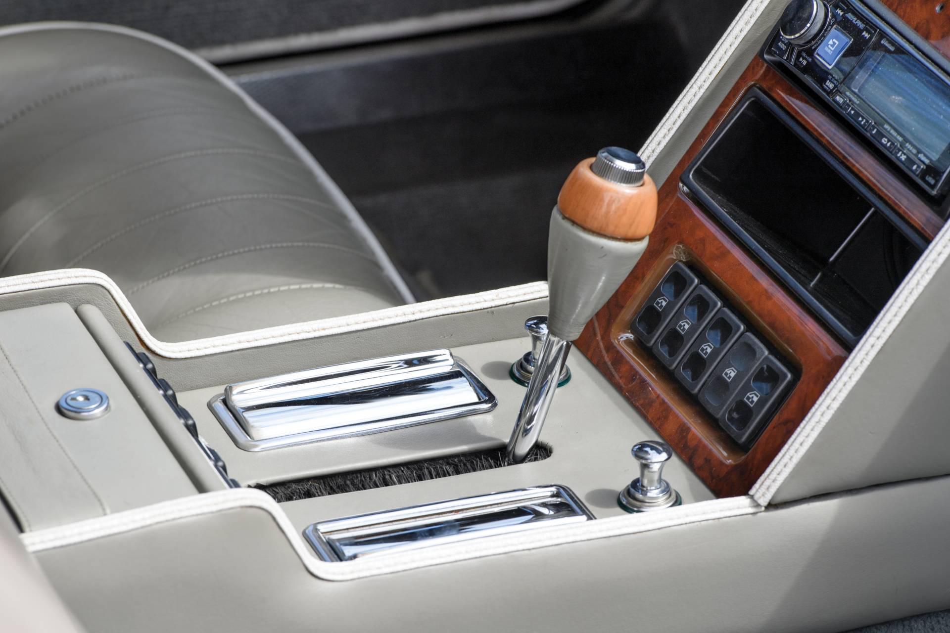 This 1987 Aston Martin Lagonda Shooting Brake Conversion Is Weirdly Appealing