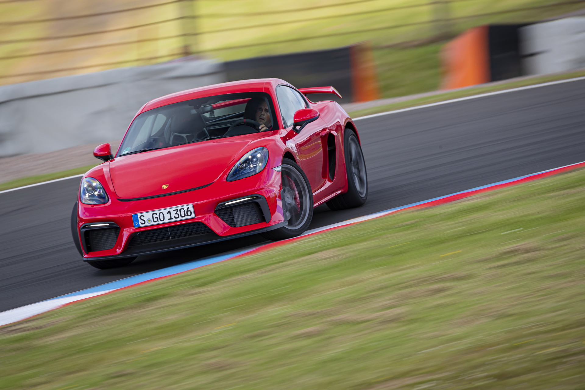 Massive Gallery Lets Us Bask In The Glory Of The 2020 Porsche 718 Cayman GT4