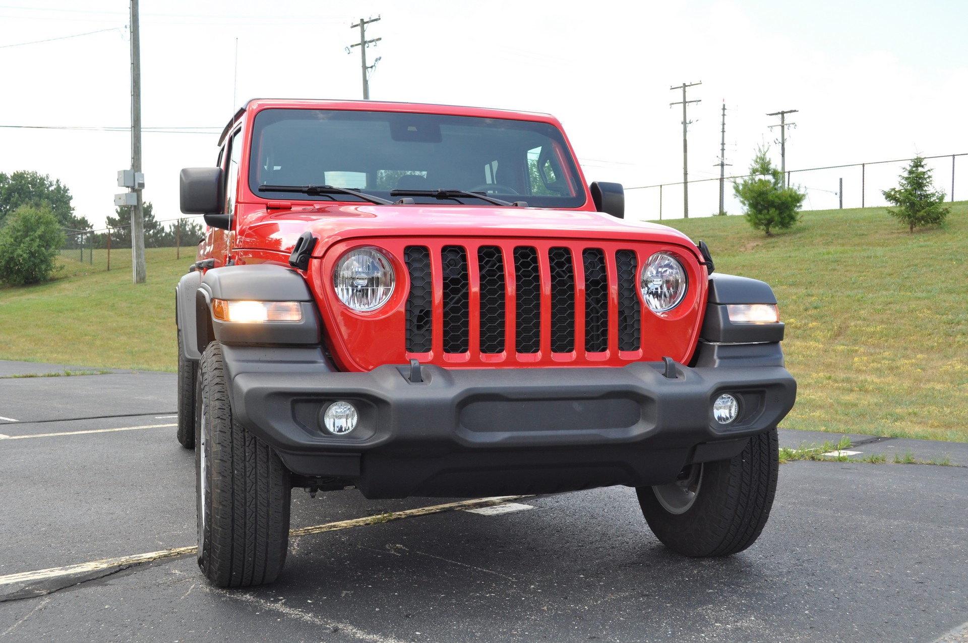 Driven: 2020 Jeep Gladiator Marks The End Of Boring Mid-Size Pickups