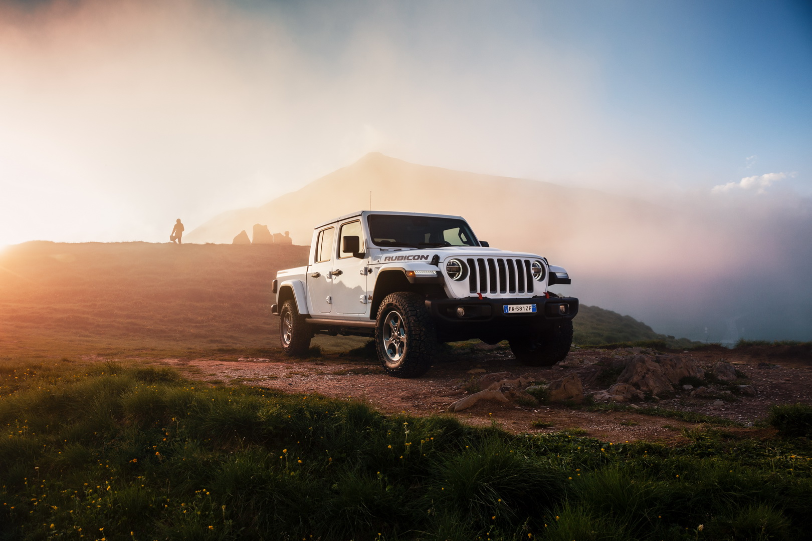 Euro-Spec Jeep Gladiator Getting 256 HP Diesel V6, Will Launch In 2020