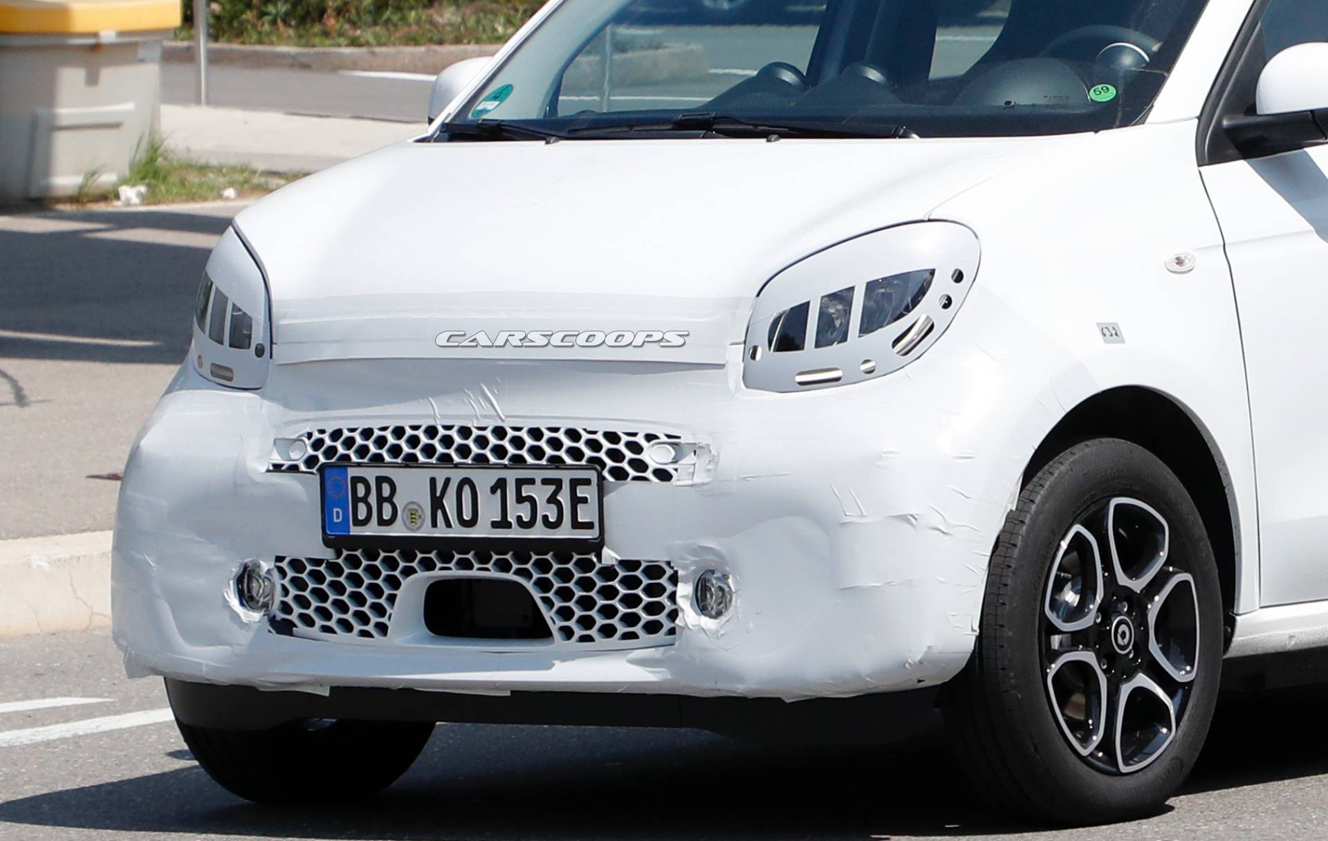 Facelifted 2020 Smart EQ Forfour Going Down The Same Route As Revised Fortwo