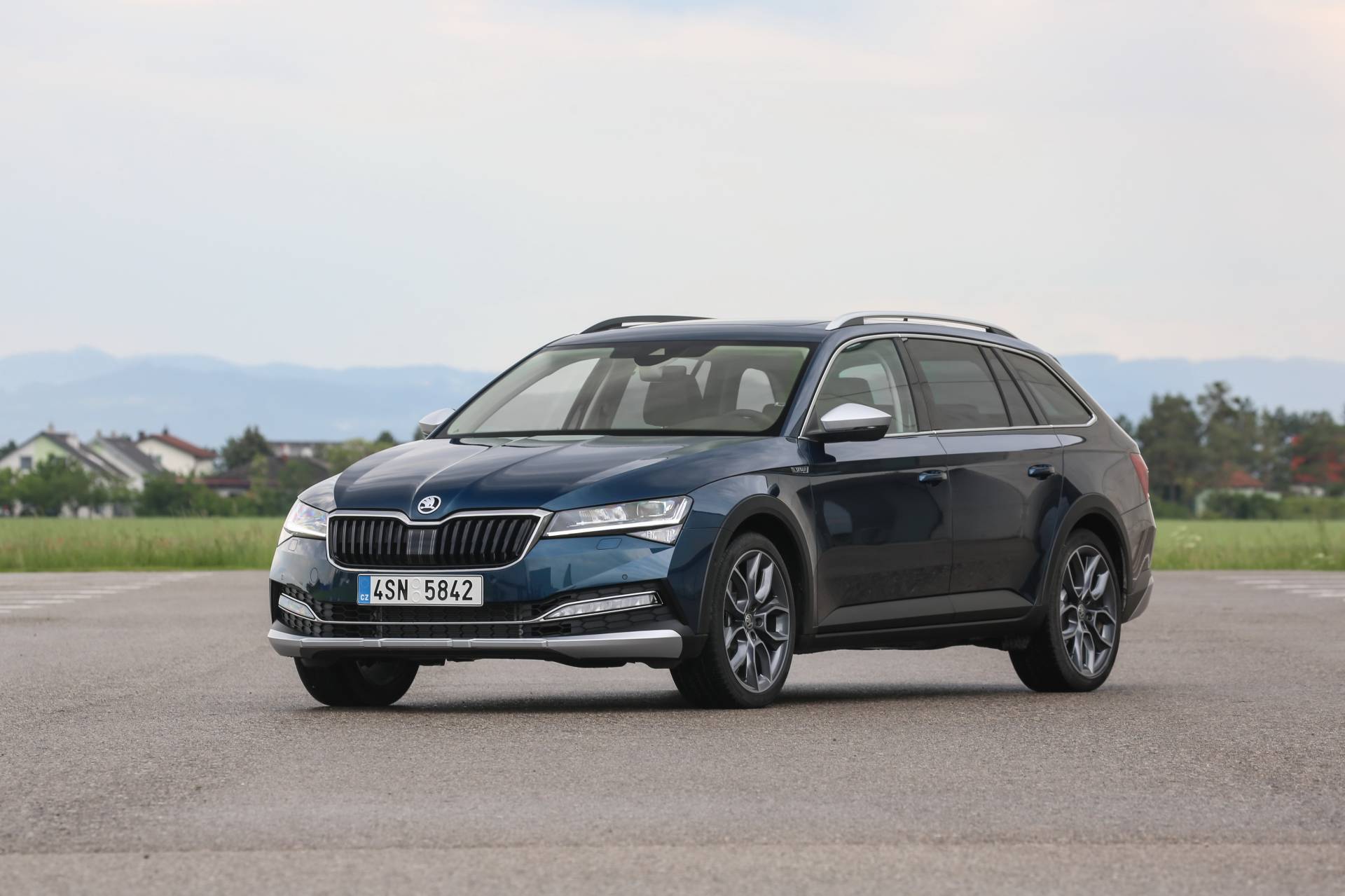 2020 Skoda Superb Lays All Its Cards On The Table In Mega Gallery