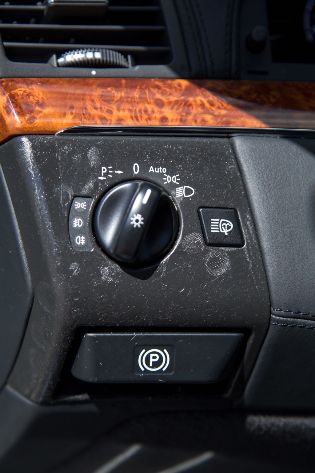 This 2003 Mercedes S55 AMG With Just 6,800 Miles Is As New As It Gets For A W220