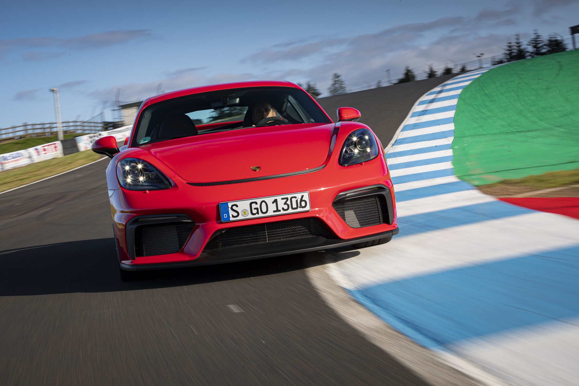 Massive Gallery Lets Us Bask In The Glory Of The 2020 Porsche 718 Cayman GT4