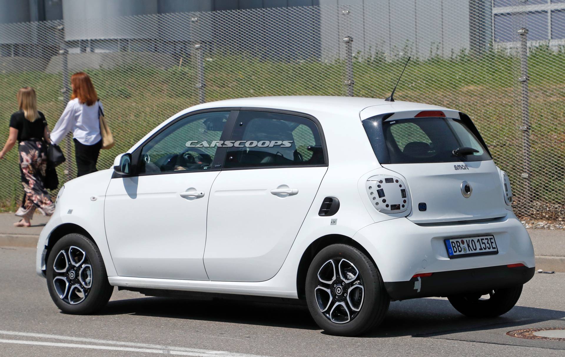 Facelifted 2020 Smart EQ Forfour Going Down The Same Route As Revised Fortwo