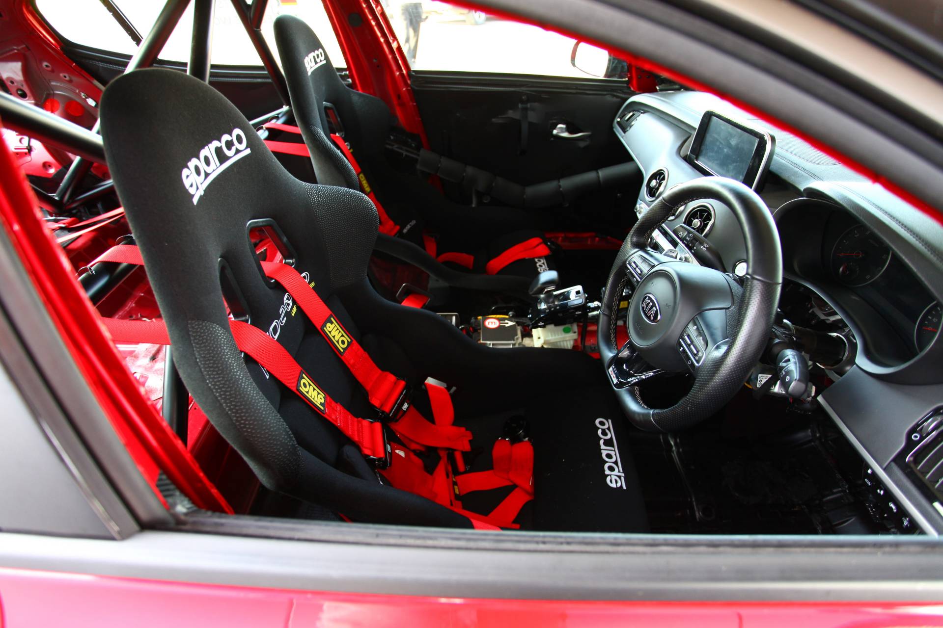 Kia Creates A 422 HP Stinger GT420 “Track Day Monster” After Saving It From The Crusher