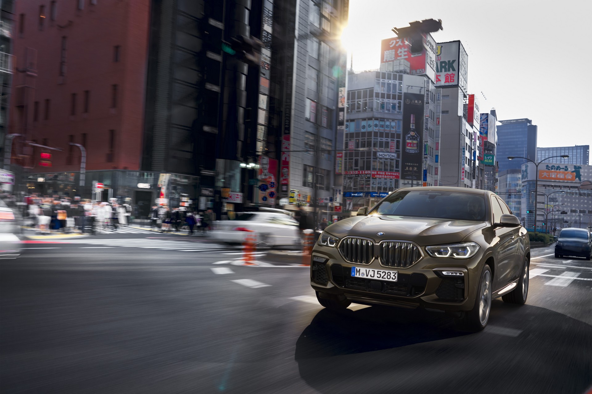 2020 BMW X6 Goes Official With Sportier Styling, 523 HP V8 Engine