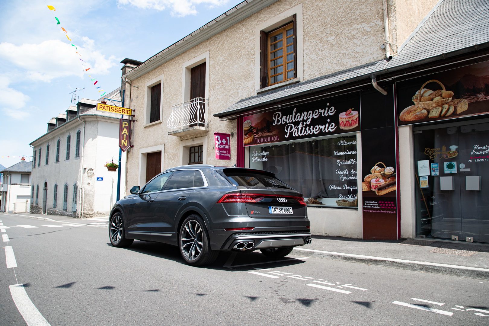 Audi SQ8 Is A Less Practical, More Expensive Take On The SQ7