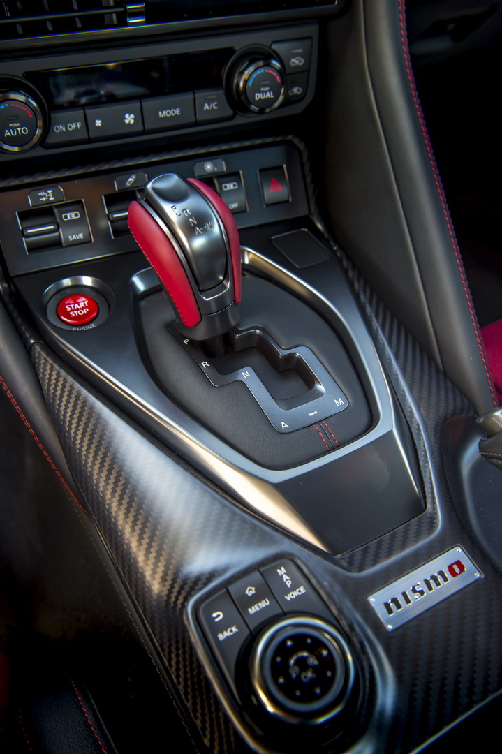 Nissan Prices 2020 GT-R From $113,540, NISMO From $210,740; Drops Over 120 Photos Too