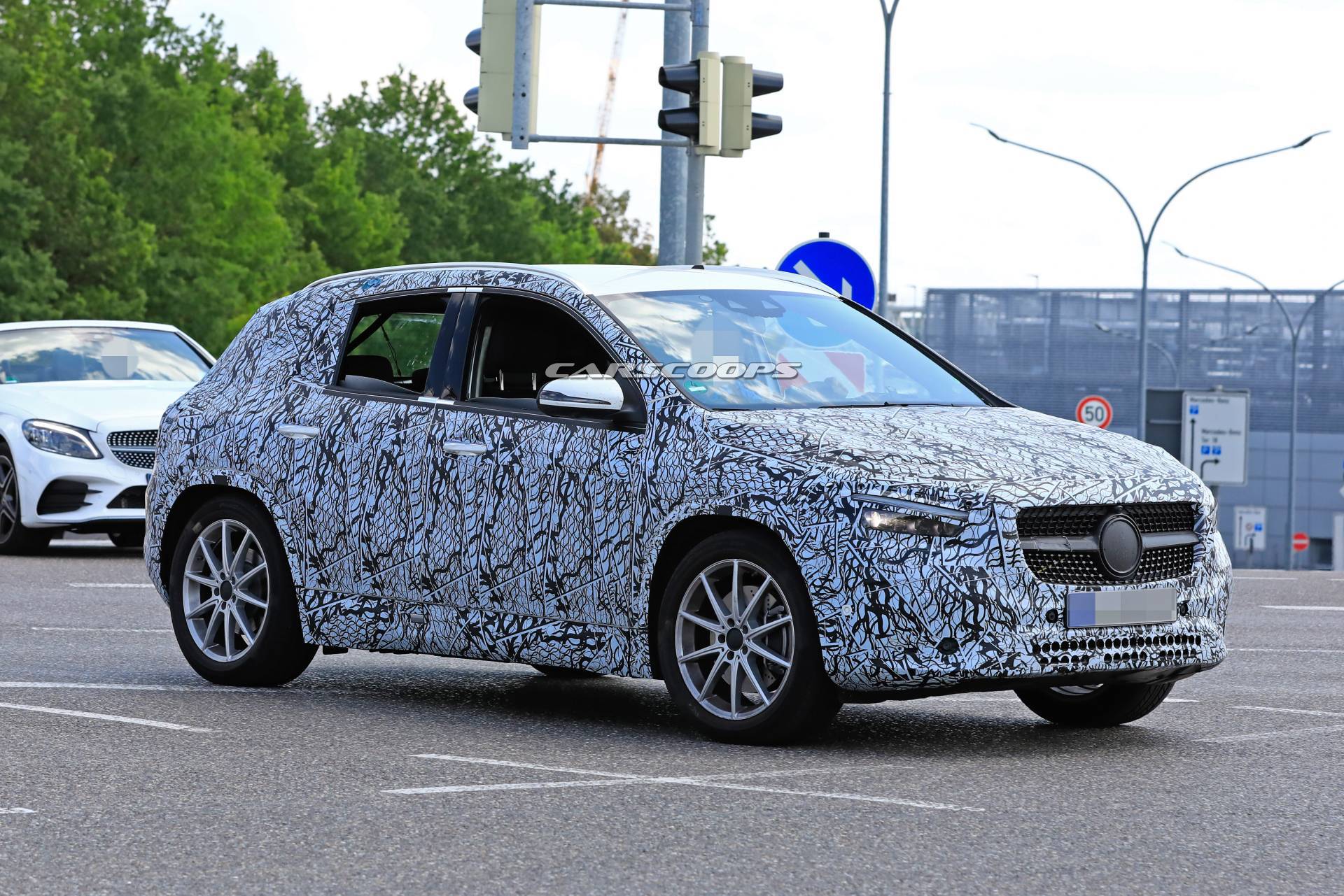 2020 Mercedes-Benz GLA Is An A-Class On The Inside As Well