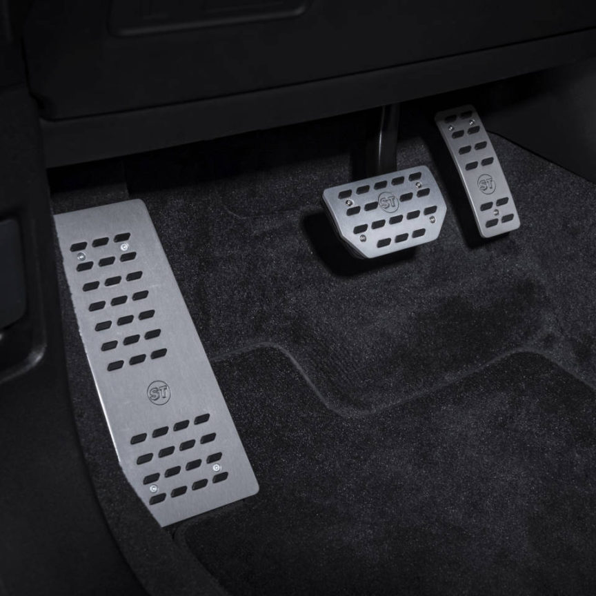 Startech Gives New Range Rover Evoque Mk2 A Modest Makeover