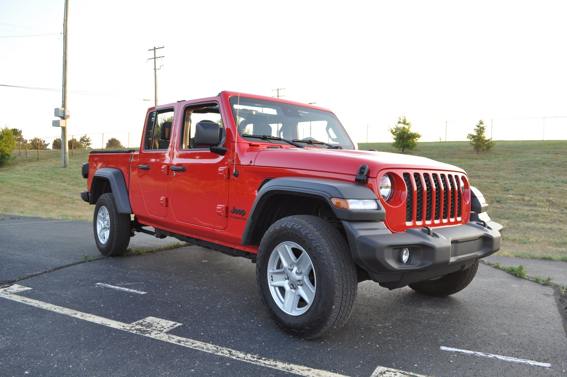 Driven: 2020 Jeep Gladiator Marks The End Of Boring Mid-Size Pickups
