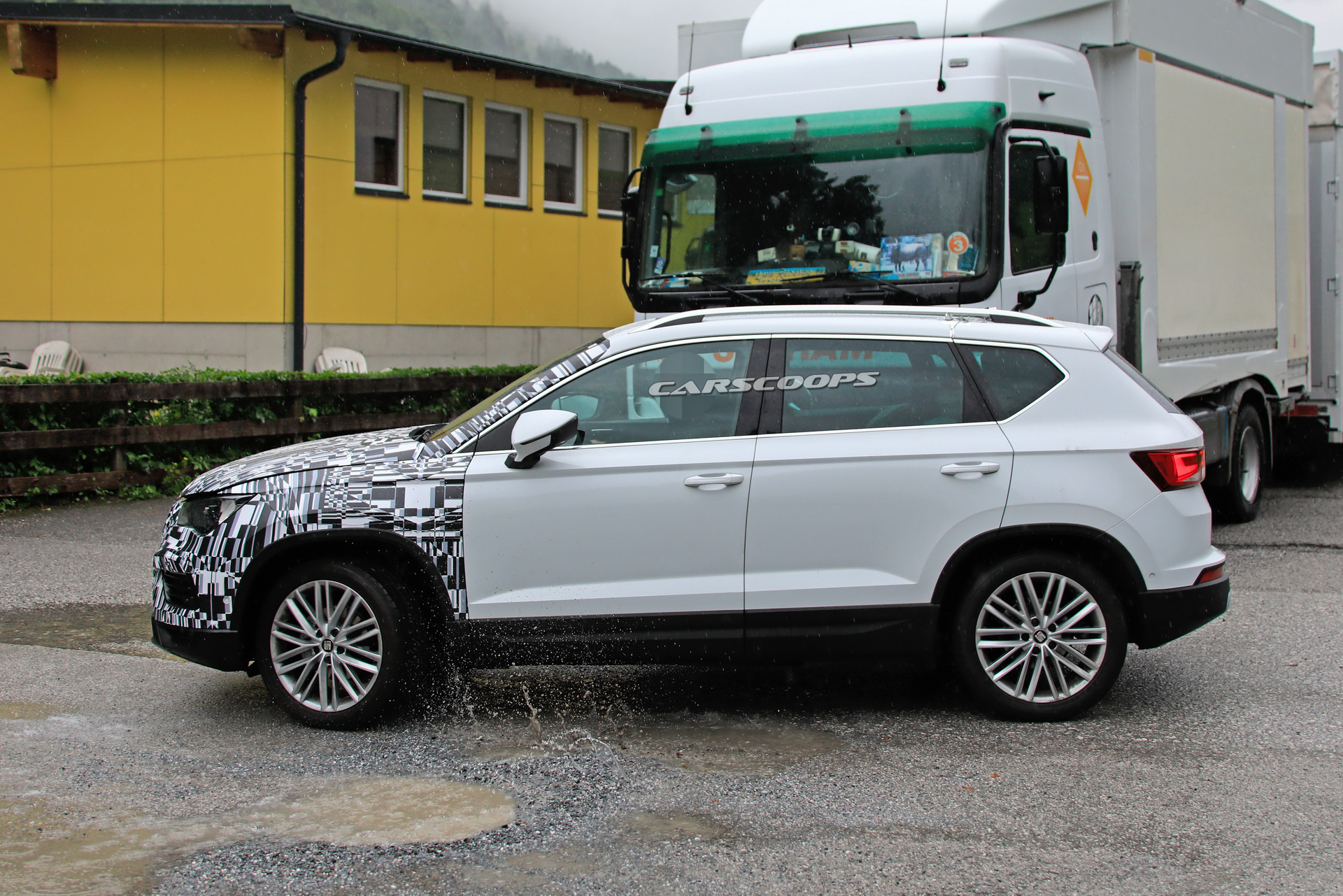 2020 Seat Ateca Facelift Makes Its Spy Debut Hiding A Subtle Design Refresh