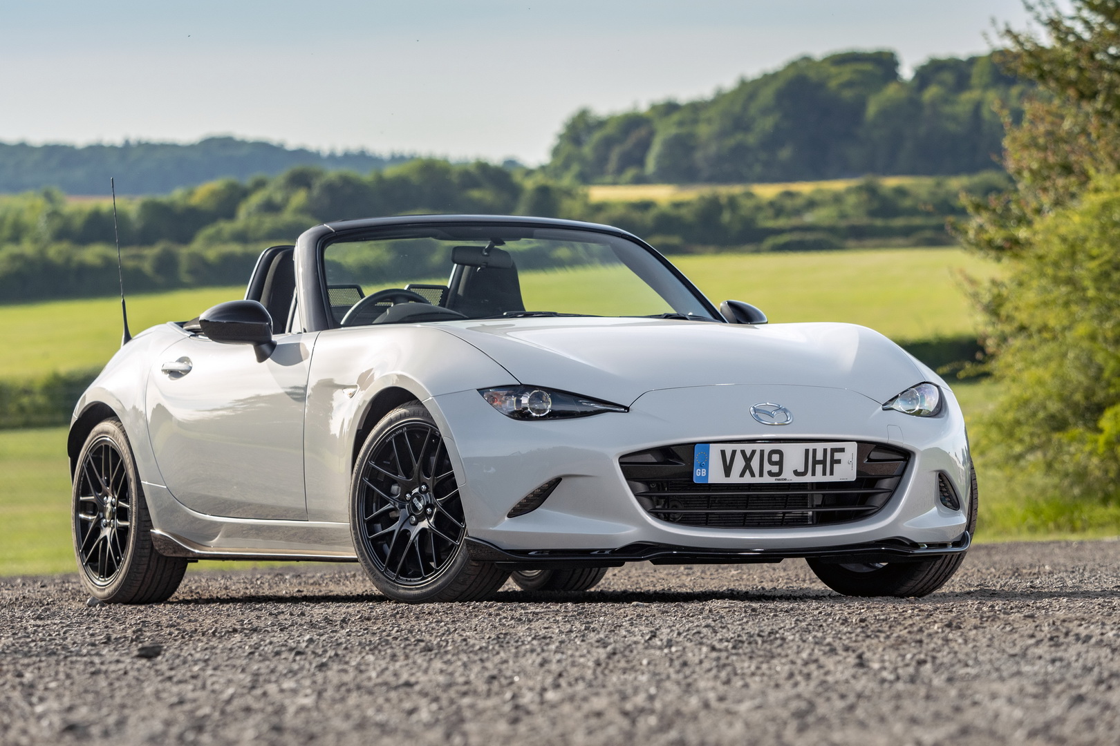 Personalize Your Mazda MX-5 With The Optional Cup And Design Packs
