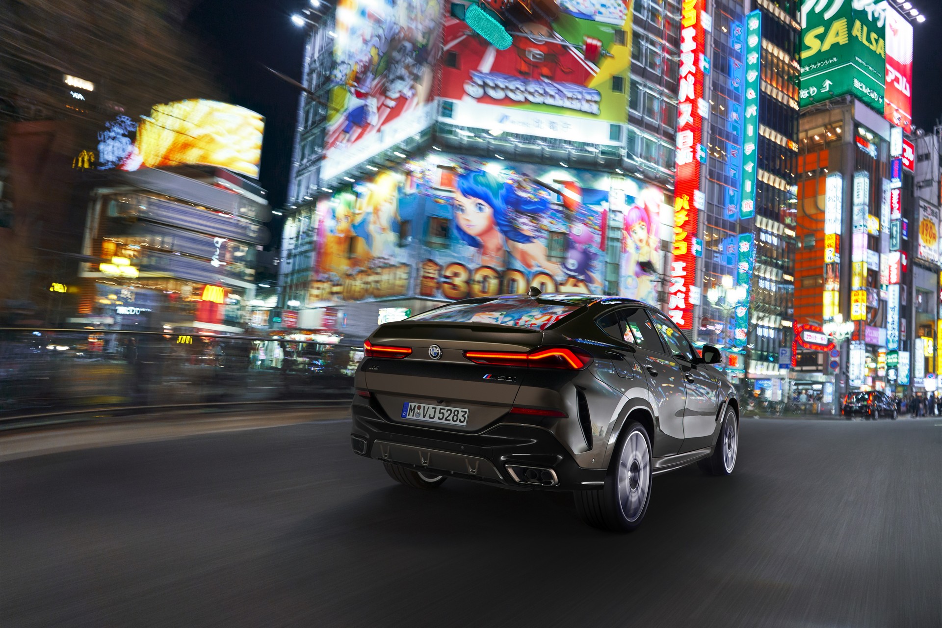 2020 BMW X6 Goes Official With Sportier Styling, 523 HP V8 Engine