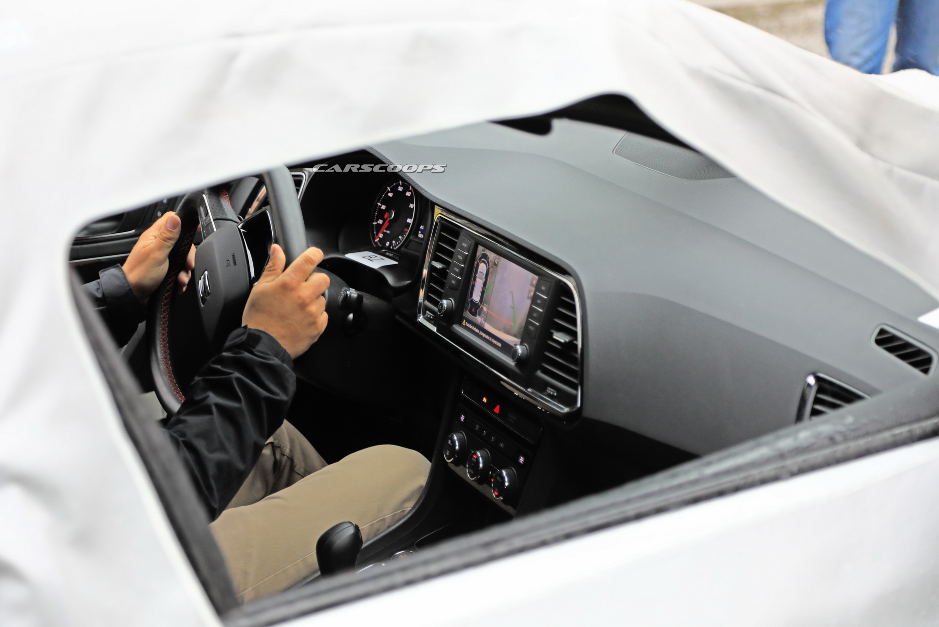 2020 Seat Ateca Facelift Makes Its Spy Debut Hiding A Subtle Design Refresh