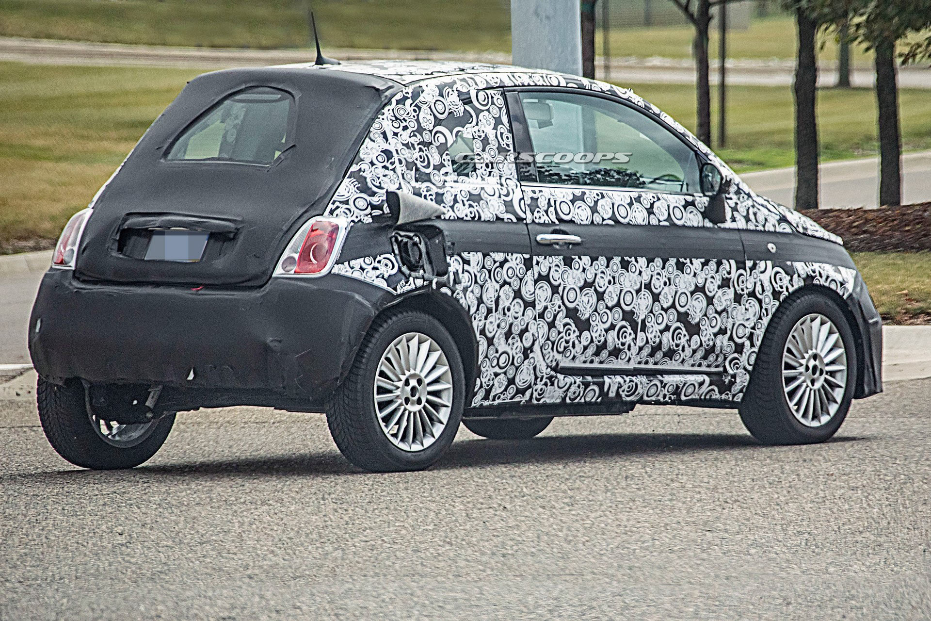 2020 Fiat 500e Spied, Promises To Be An “Urban Tesla”