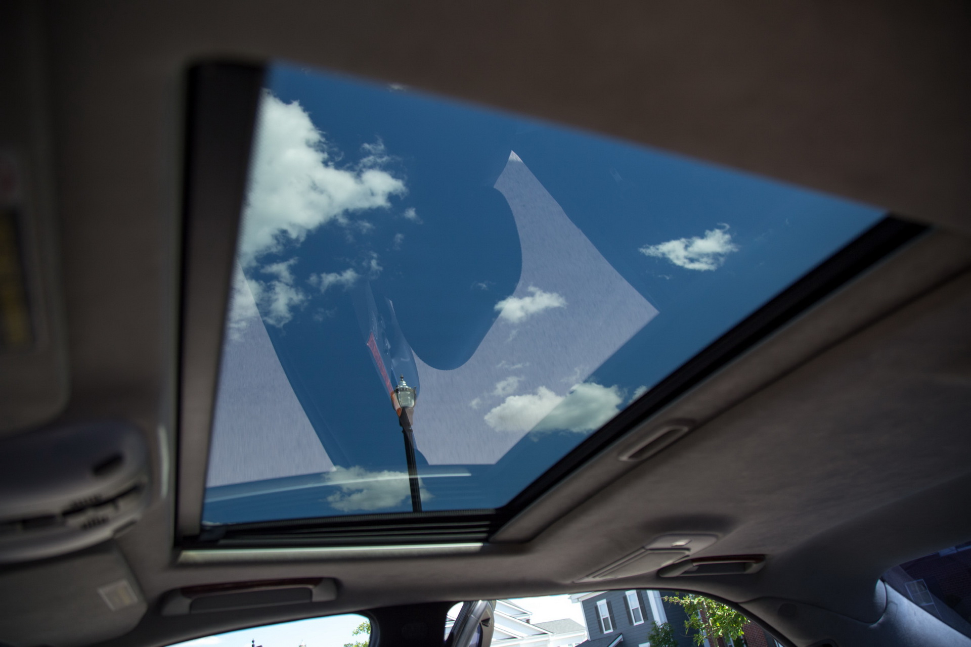 This 2003 Mercedes S55 AMG With Just 6,800 Miles Is As New As It Gets For A W220