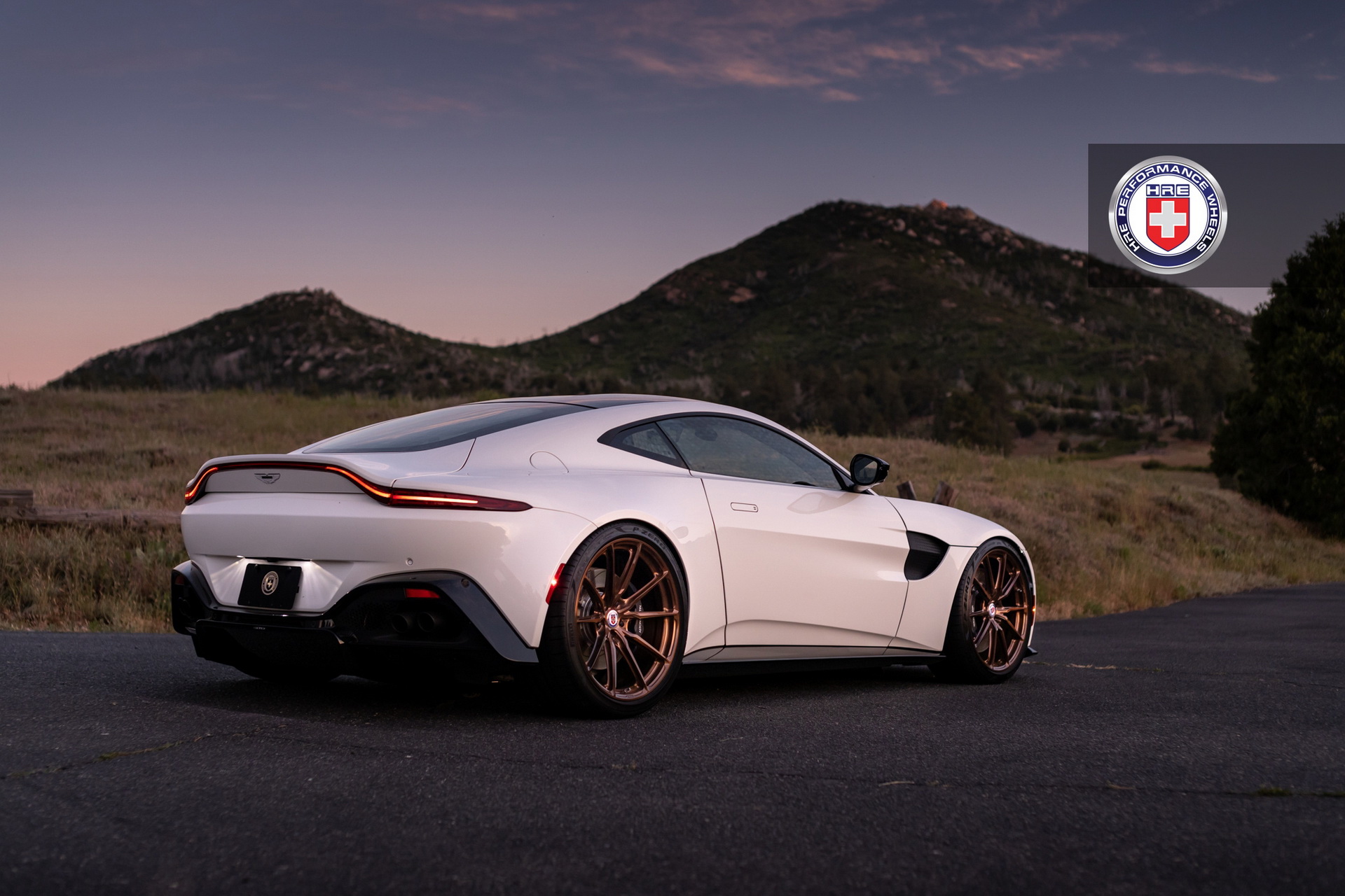 Sun Sets Over Aston Martin Vantage With HRE’s Custom Bronze Rims