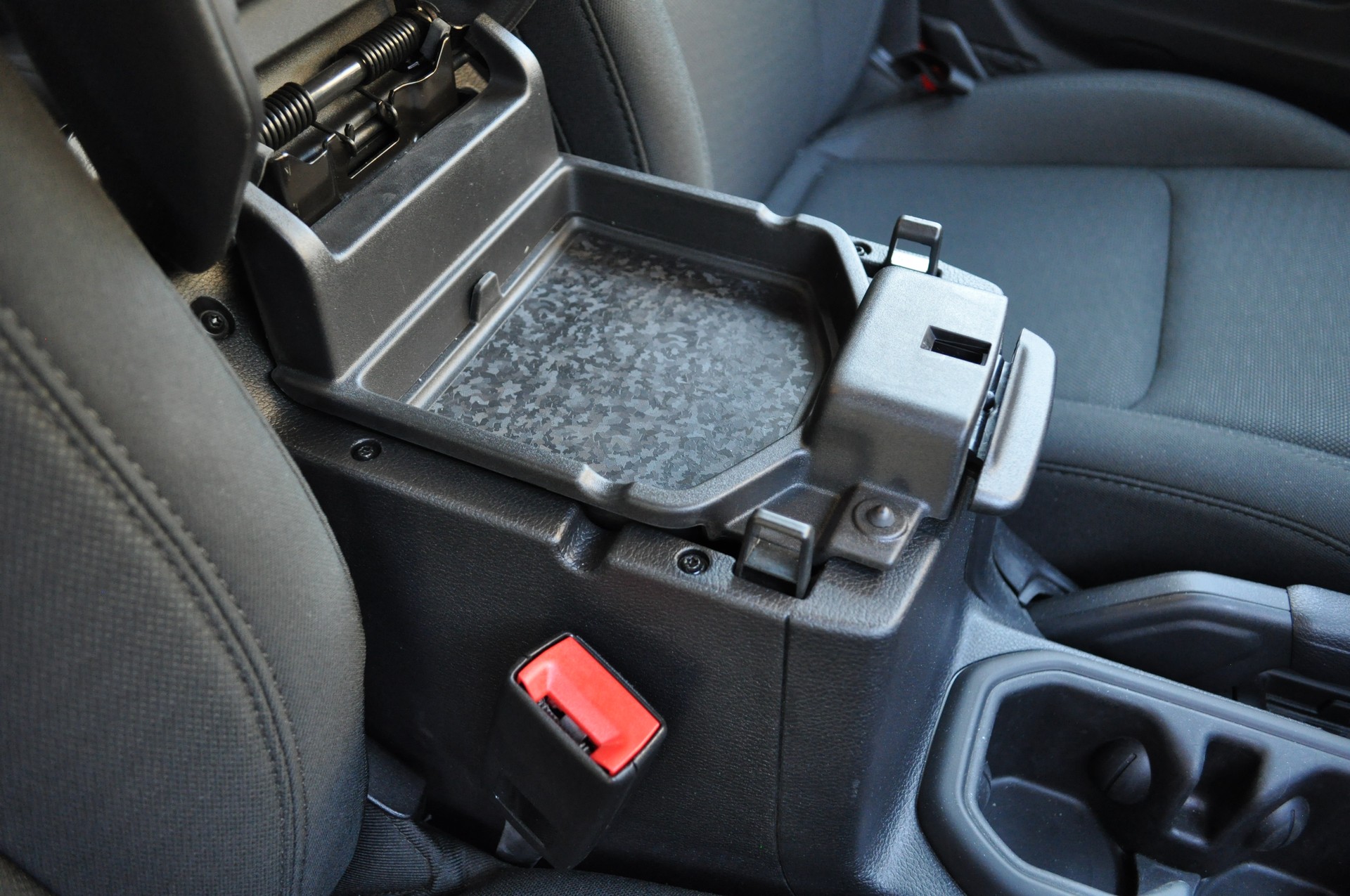 Driven: 2020 Jeep Gladiator Marks The End Of Boring Mid-Size Pickups