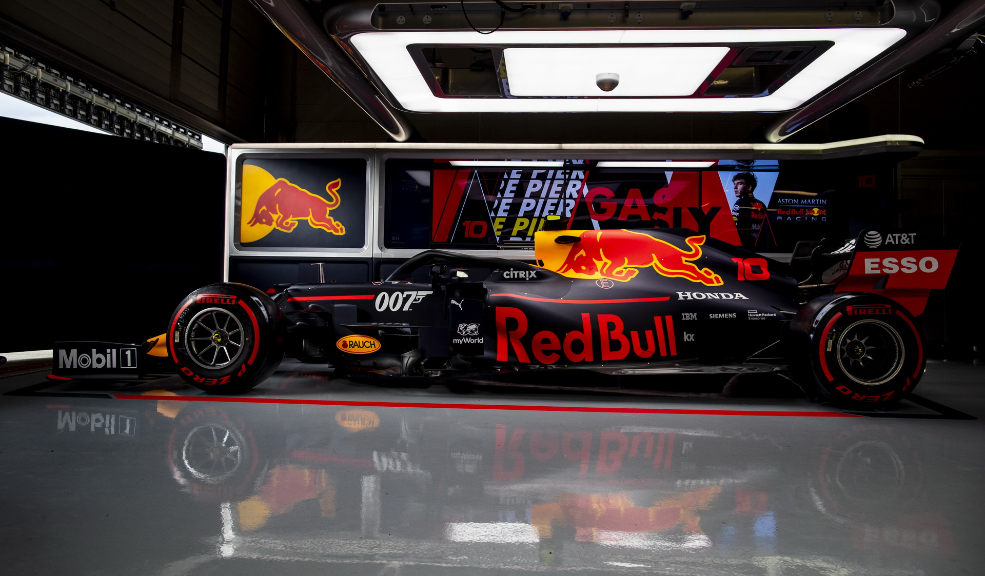 Aston Martin To Celebrate James Bond Heritage During British GP