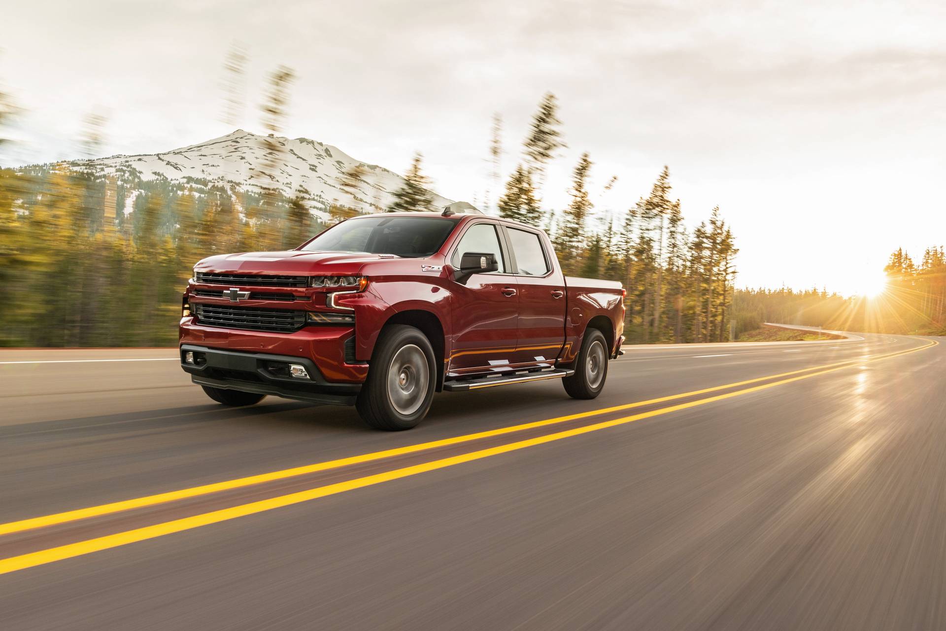 2020 Chevy Silverado 1500 Diesel Tops Rivals With EPA-Estimated 33 MPG Highway