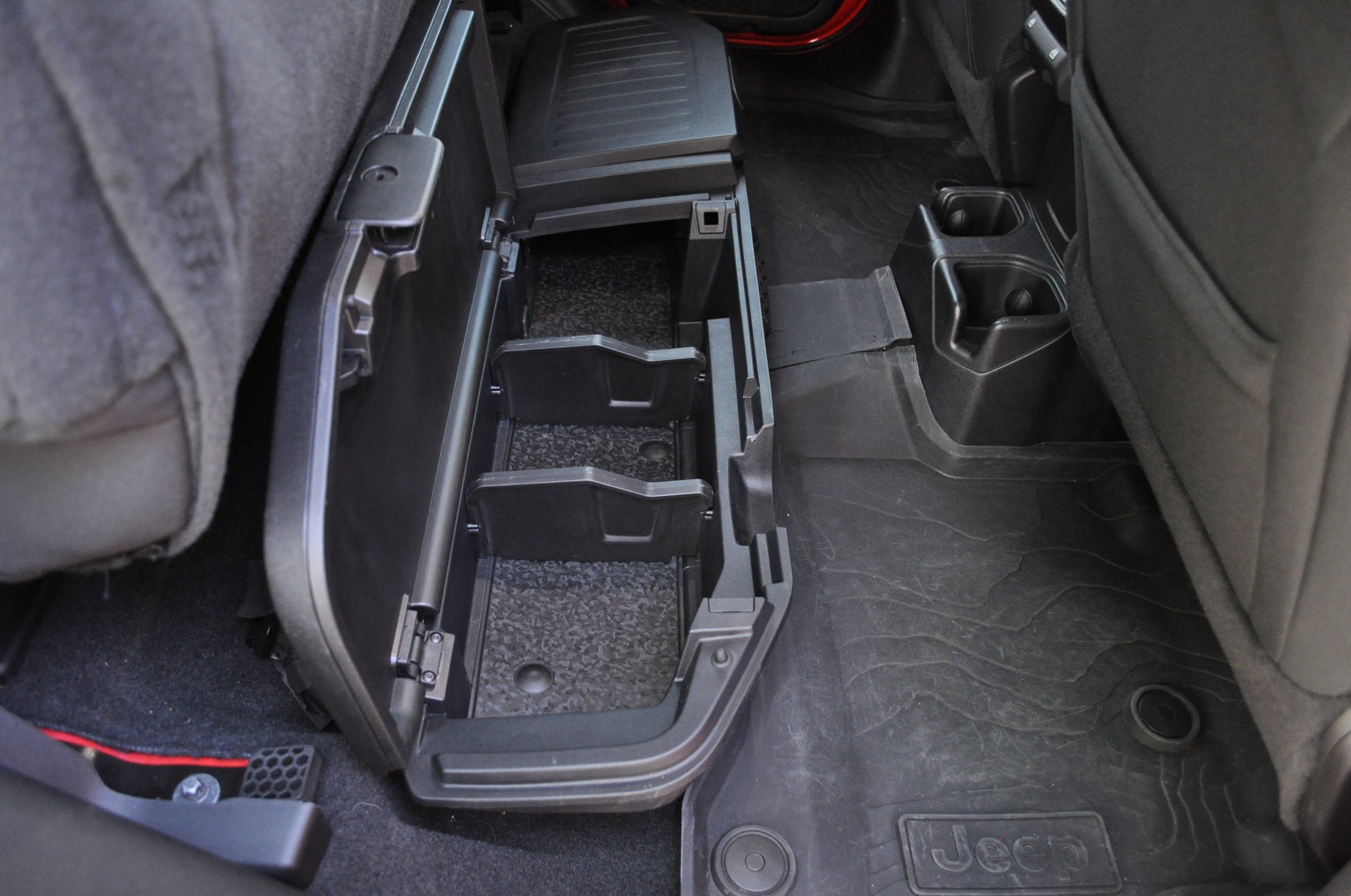 Driven: 2020 Jeep Gladiator Marks The End Of Boring Mid-Size Pickups