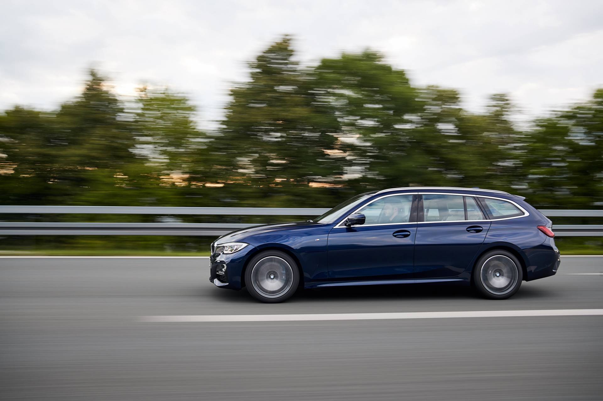 BMW Teases U.S. With “Forbidden Fruit” 2020 3 Series Touring Gallery