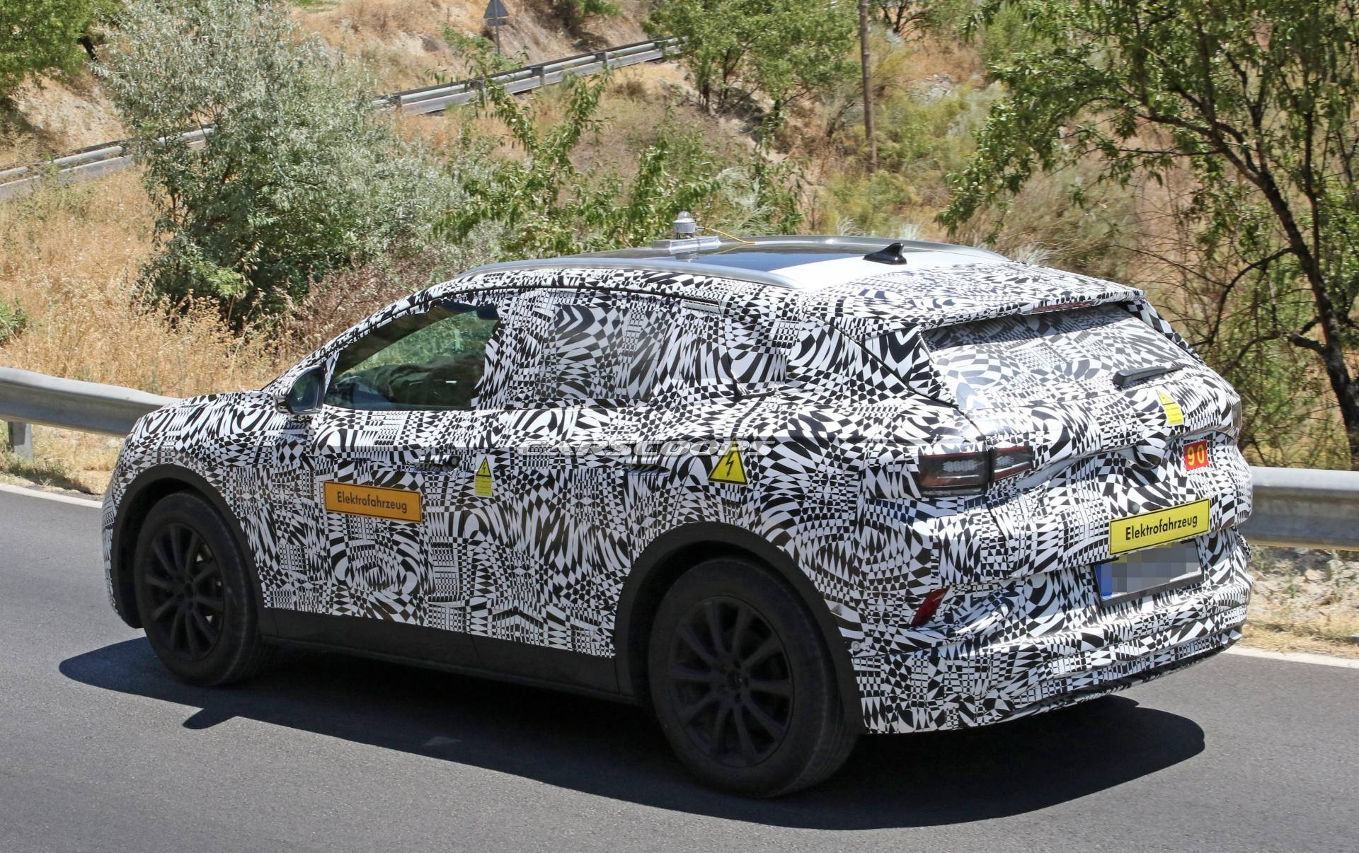 2020 VW ID Crozz Looks Less Dramatic, More Practical Than The Concept