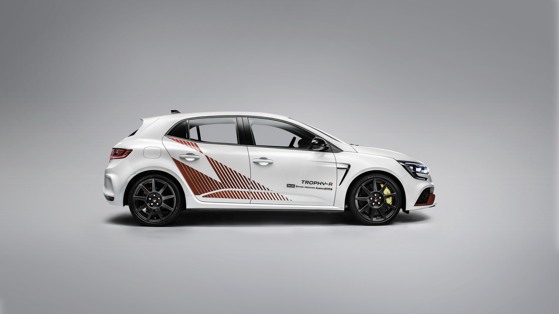 Megane RS Trophy-R Costs Up To £72,140 – Or £3K Less Than A 718 Cayman GT4