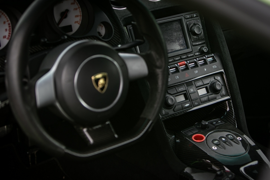 1965 Lotus Cortina Sells For Three Times More Than A Ferrari F430!