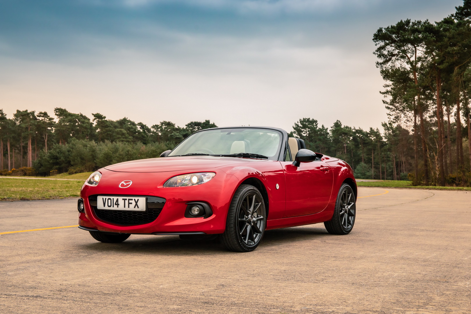 Mazda Brings 550 MX-5 30th Anniversary Editions To The UK
