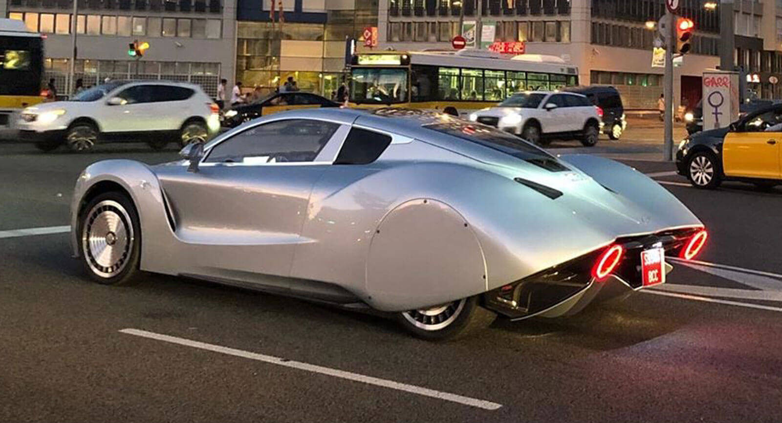 hispano-suiza-carmen-barcelona-0