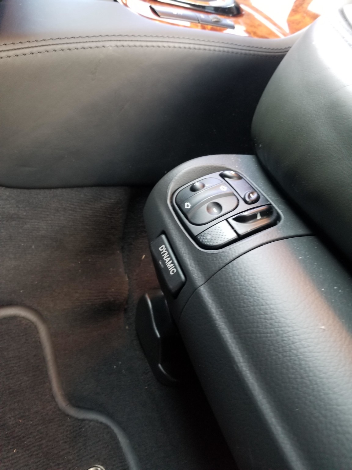 This 2003 Mercedes S55 AMG With Just 6,800 Miles Is As New As It Gets For A W220