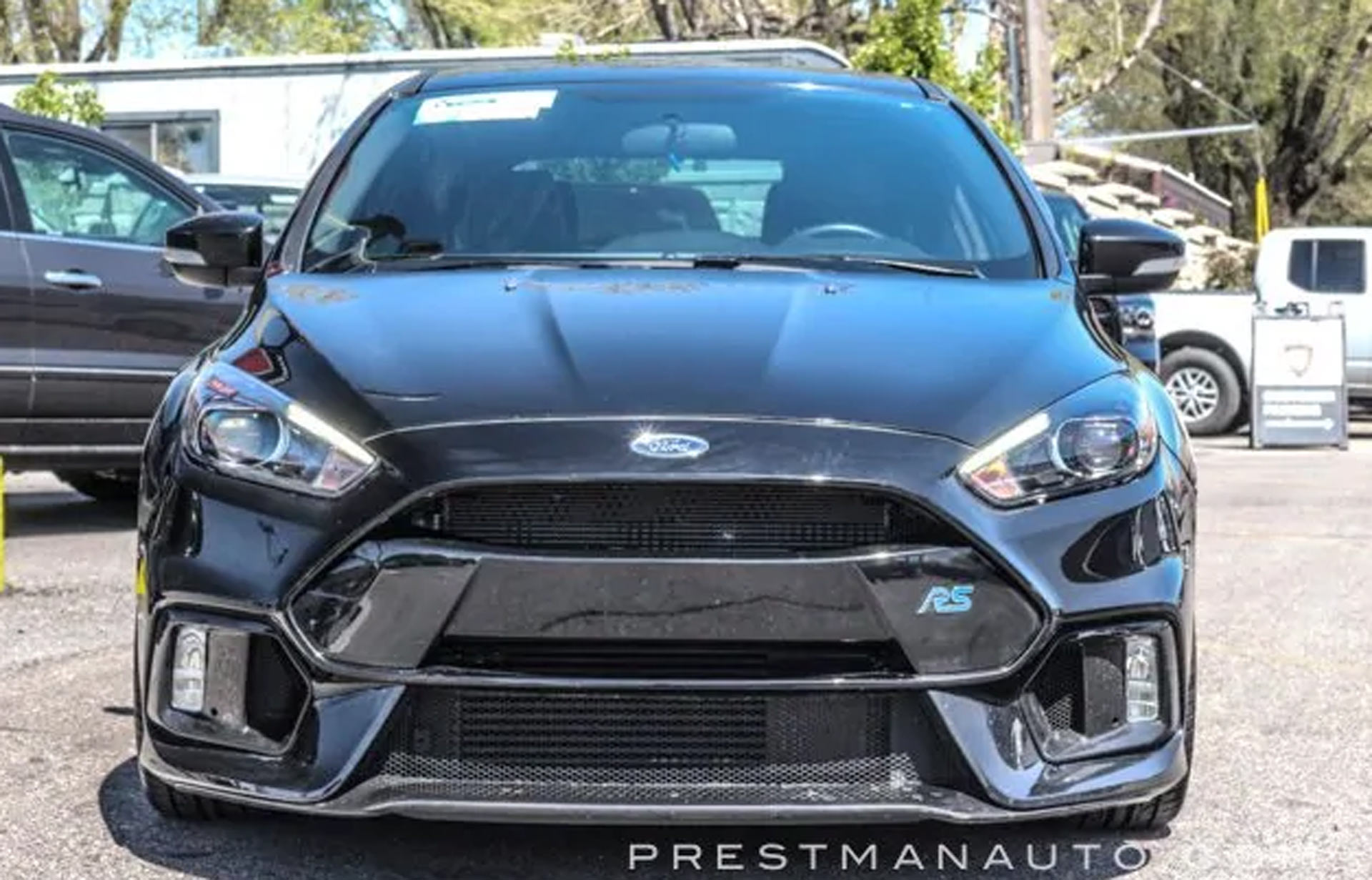 Buy This 2016 Ford Focus RS And Get A… Free Vape?